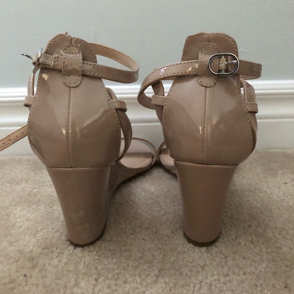 Nude wedge heel - Picture 3 of 3
